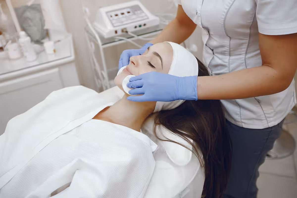Mejor Clínica de Medicina Estética en Madrid: Qué Debes Mirar Antes de Elegir - Artículo sobre medicina estética en Madrid